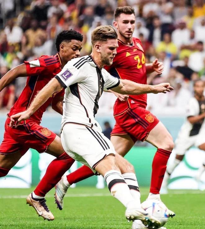 范戴克：点球非常明显；科纳特的进球也应该被确认有效（范戴克：点球判罚毫无争议，科纳特的进球本应算数）