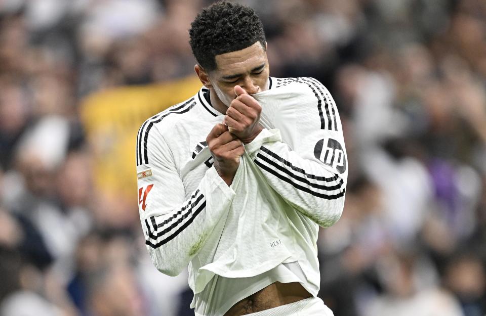 6场贡献9球1助攻，卡扎伊什维利当选中超9／10月最佳球员