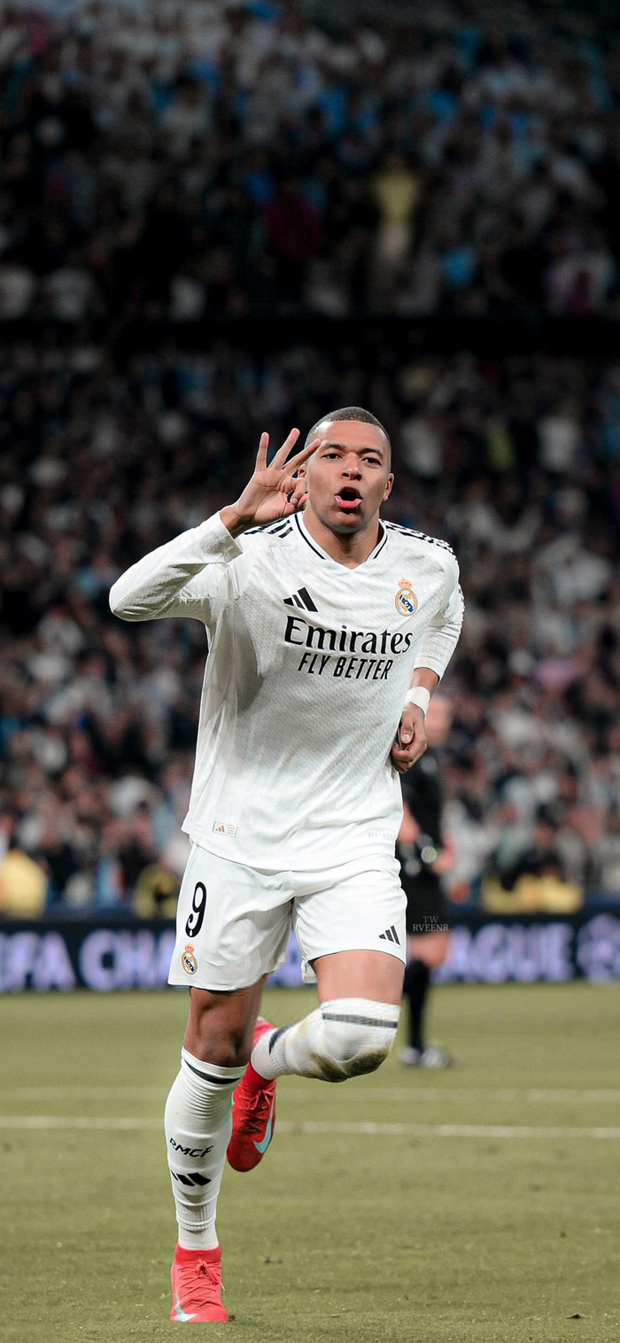 队报法国海外球员欧冠之夜：射手盛宴（队报：法国旅欧球员欧冠之夜，上演射手盛宴）