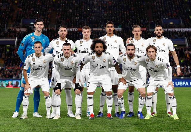 欧文突破防守助攻制胜（欧文强突破防线妙传制胜）