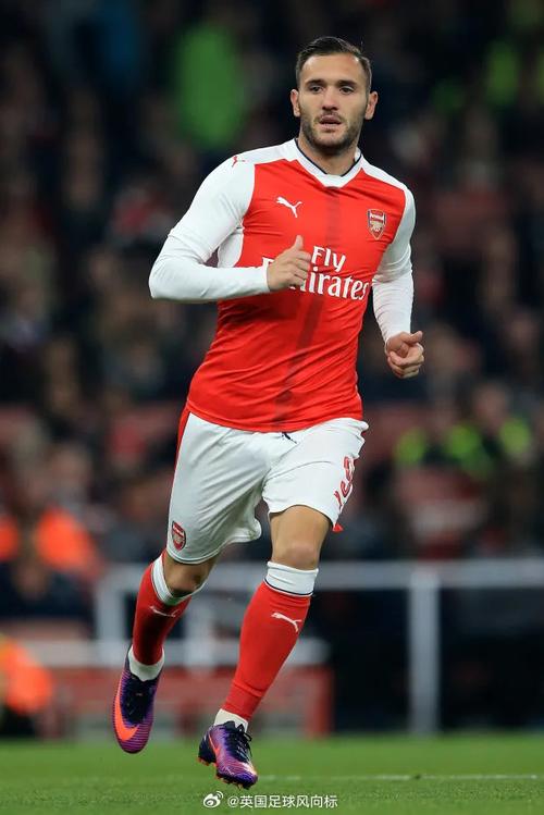 西甲半场：久保建英补时头球建功，皇家社会1-0莱万特（半场战报：久保建英补时头槌破门，皇家社会暂1-0领先莱万特）