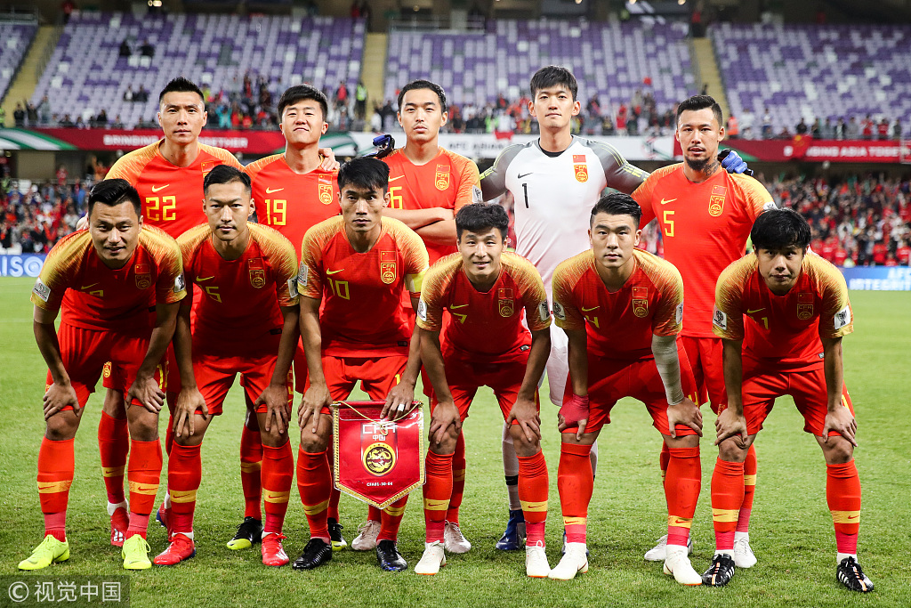 记者：赫伊森等5名后卫缺席皇马训练，阿森西奥遭遇病毒感染