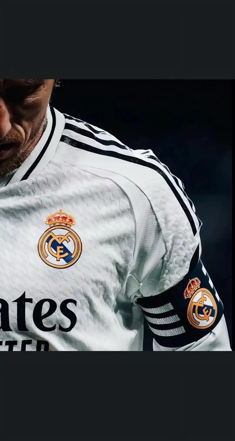 李刚仁：感谢所有球迷前来支持我们，会为世界杯做好充足准备（李刚仁致谢到场球迷：全力备战世界杯）