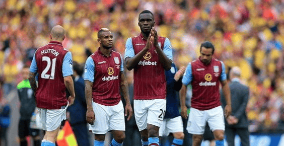 谢文能晒与妻子参观伯纳乌照片：再一次回来有了不一样的感觉（谢文能携妻重游伯纳乌晒照：再回此地感受已不同）