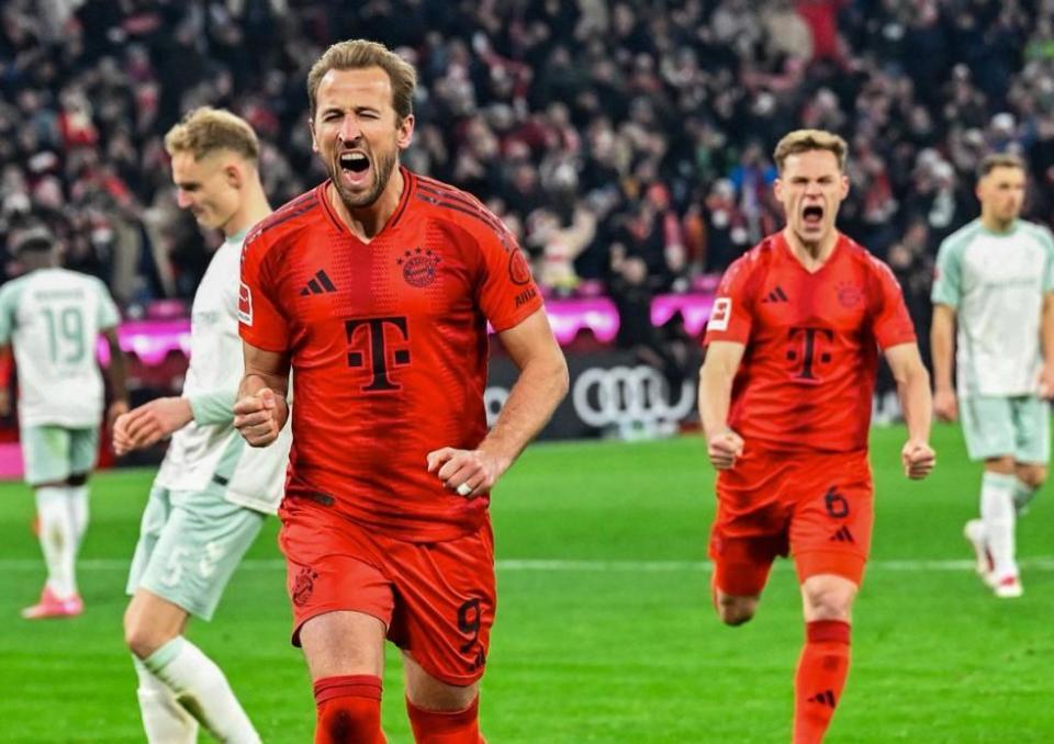 载入史册！阿根廷晒球队卡塔尔世界杯夺冠海报，梅西捧杯C位（铭刻史册！阿根廷发布卡塔尔世界杯冠军海报，梅西捧杯居C位）