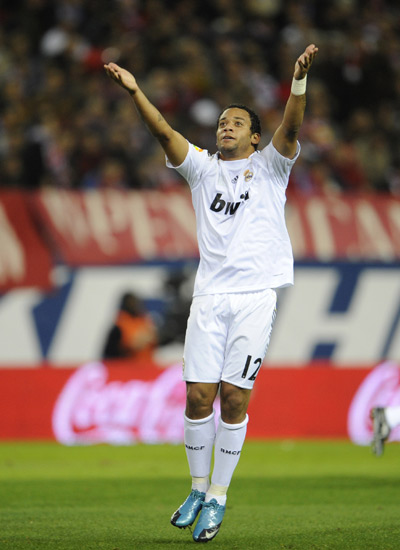 肖赧：现在炒掉米利西奇可能性小，热身赛输球不触发下课（肖赧：米利西奇暂时下课可能性不大，热身赛失利不影响帅位）