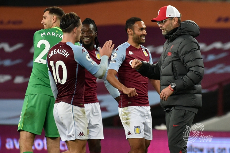 意媒：新队长德赫亚带队迎联赛首胜，佛罗伦萨新帅盼迅速脱困（意媒：队长德赫亚率队拿下联赛首胜，佛罗伦萨新帅渴望尽快止颓）