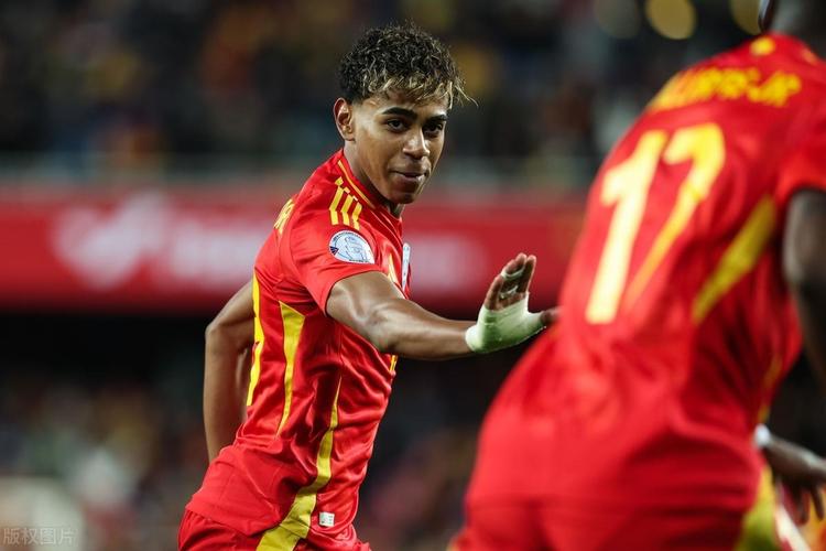 美职联MVP投票详情：梅西获83%媒体票，总得票率70%